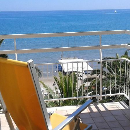 Hotel Miramare Диано Марина Екстериор снимка